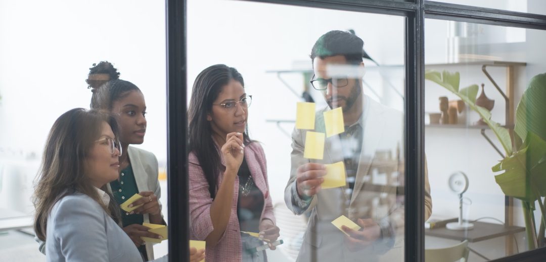 Source the best candidates for IT Talent Management